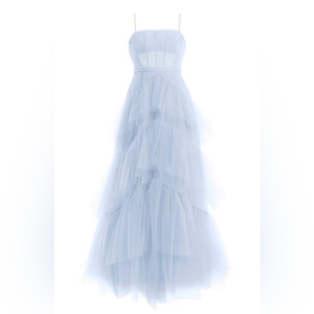 ✨ BCBGMAXAZRIA Ice Blue Tiered Tulle Gown – Size 16 ✨